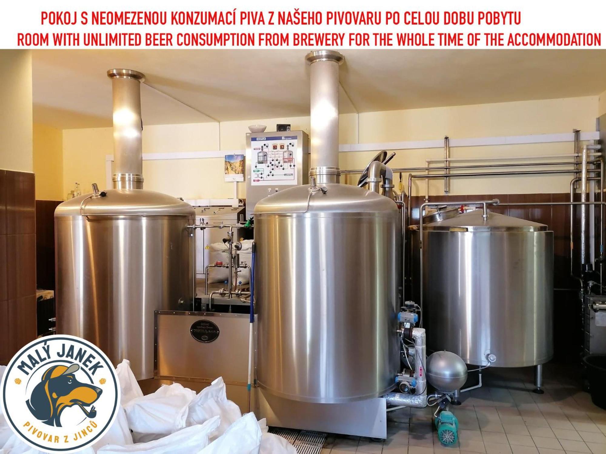 Penzion Eska S Pivovarem Mj Jince Exteriör bild